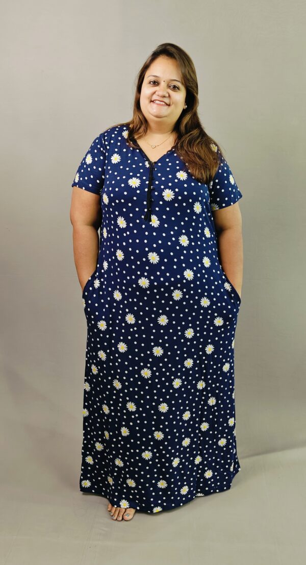 Night Gown / Nighty - Navy Daisy