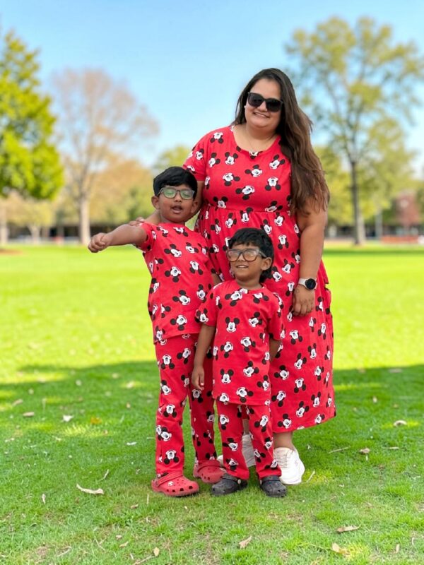 Twinning Set - Red Mickeys